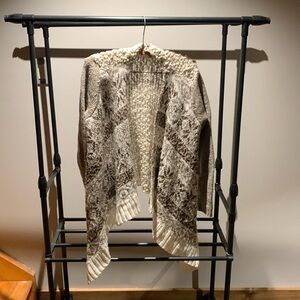 Women’s Dress Barn size Medium sweater